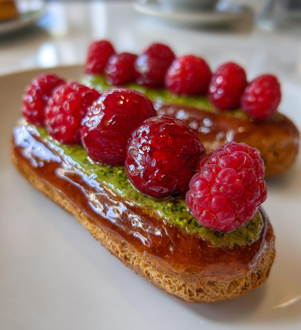 Pistachio and Raspberry Éclairs - detail 1